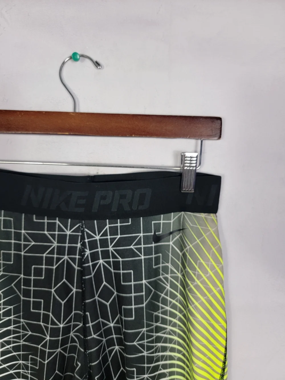Women's Medium Nike Pro Black & Neon Yellow Geometric Compression Leggings